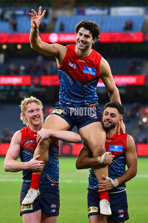 AFL 2025 Round 11 - Narrm v Sydney - A-59706368