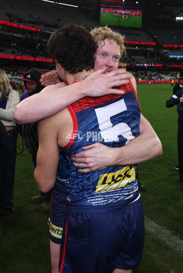 AFL 2025 Round 11 - Narrm v Sydney - A-59706996