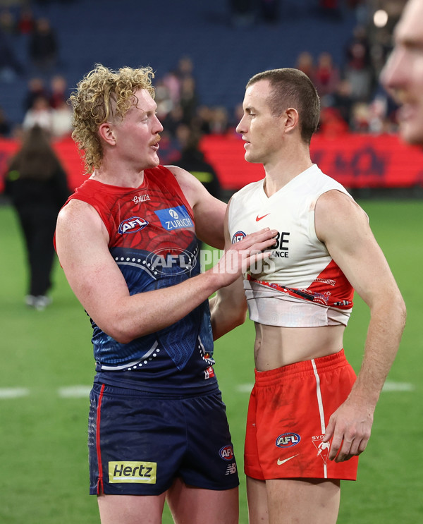 AFL 2025 Round 11 - Narrm v Sydney - A-59707015