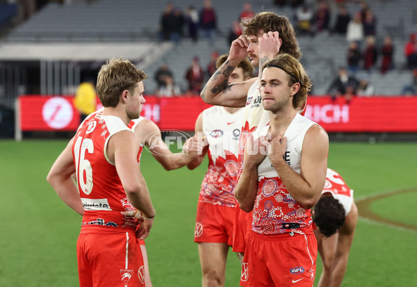 AFL 2025 Round 11 - Narrm v Sydney - A-59707021