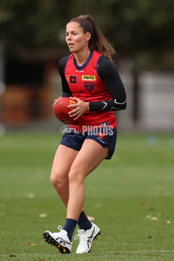AFLW 2025 Training - Melbourne 280525 - A-59714588