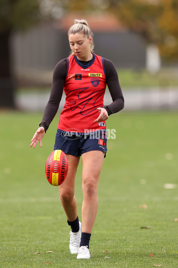 AFLW 2025 Training - Melbourne 280525 - A-59715099