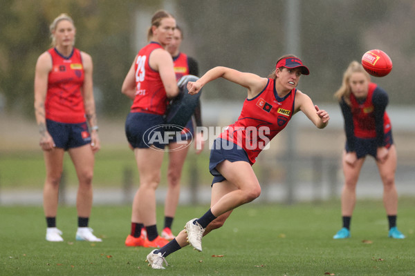 AFLW 2025 Training - Melbourne 280525 - A-59715120