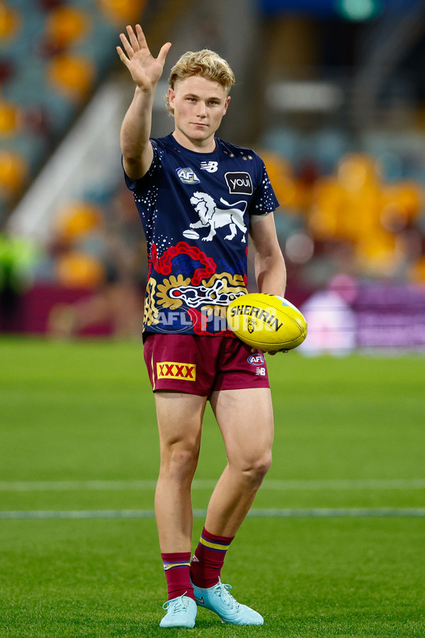 AFL 2025 Round 12 - Brisbane v Essendon - A-59717861