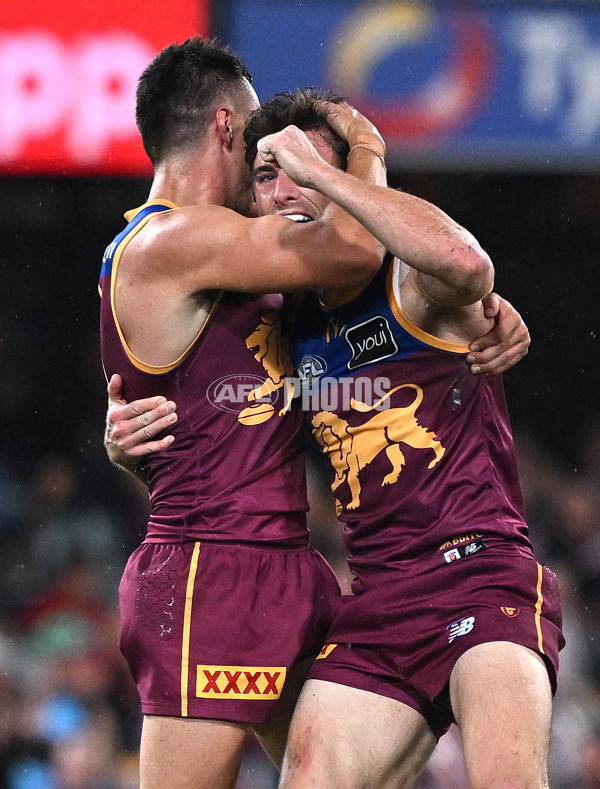AFL 2025 Round 12 - Brisbane v Essendon - A-59727802