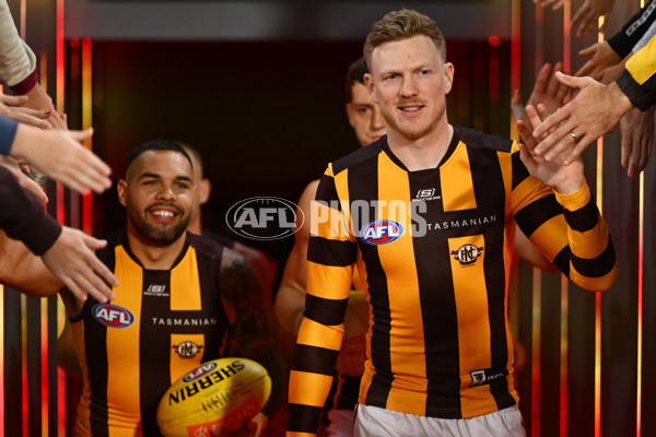 AFL 2025 Round 12 - Collingwood v Hawthorn - A-59739704