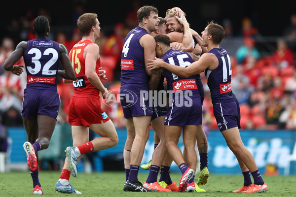 AFL 2025 Round 12 - Gold Coast v Fremantle - A-59751017
