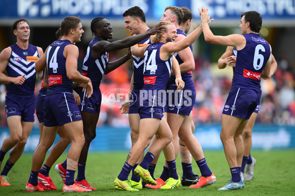 AFL 2025 Round 12 - Gold Coast v Fremantle - A-59751039