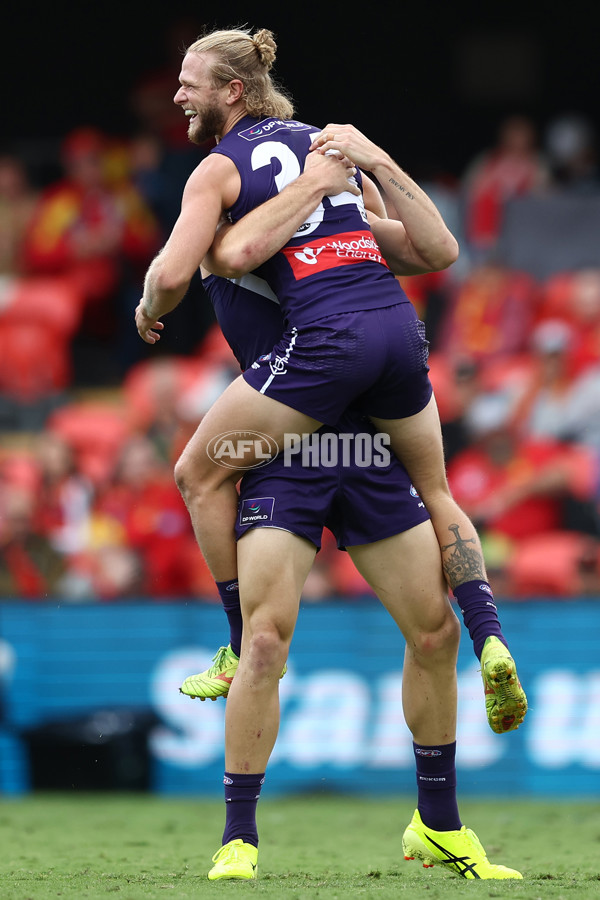 AFL 2025 Round 12 - Gold Coast v Fremantle - A-59751309