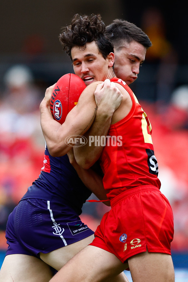 AFL 2025 Round 12 - Gold Coast v Fremantle - A-59753359