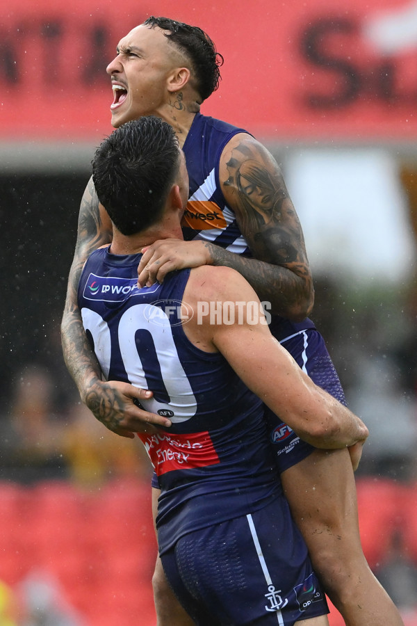 AFL 2025 Round 12 - Gold Coast v Fremantle - A-59756039