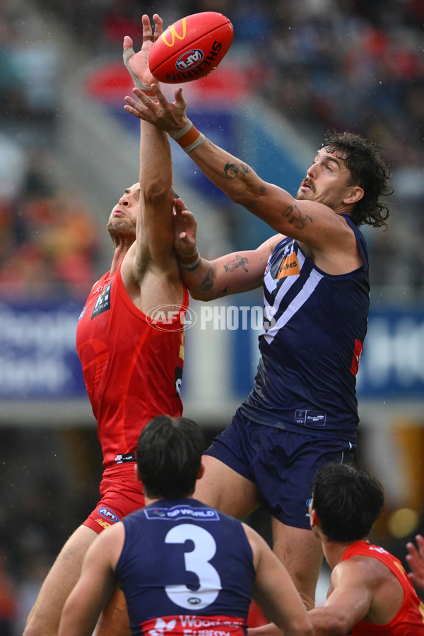 AFL 2025 Round 12 - Gold Coast v Fremantle - A-59757521