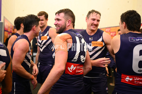 AFL 2025 Round 12 - Gold Coast v Fremantle - A-59757530