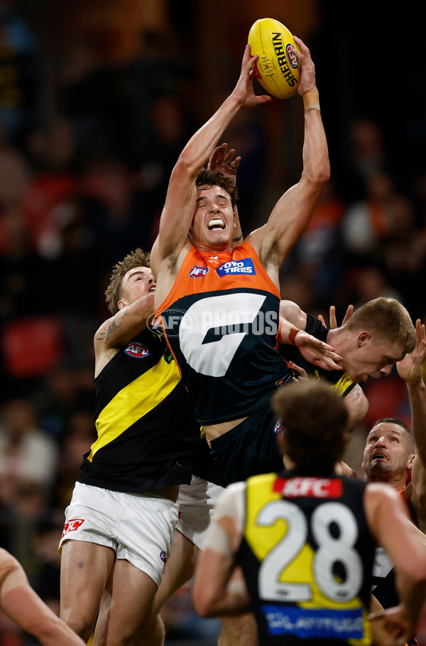 AFL 2025 Round 12 - GWS v Richmond - A-59760181