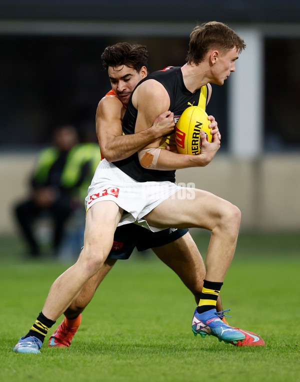 AFL 2025 Round 12 - GWS v Richmond - A-59760949