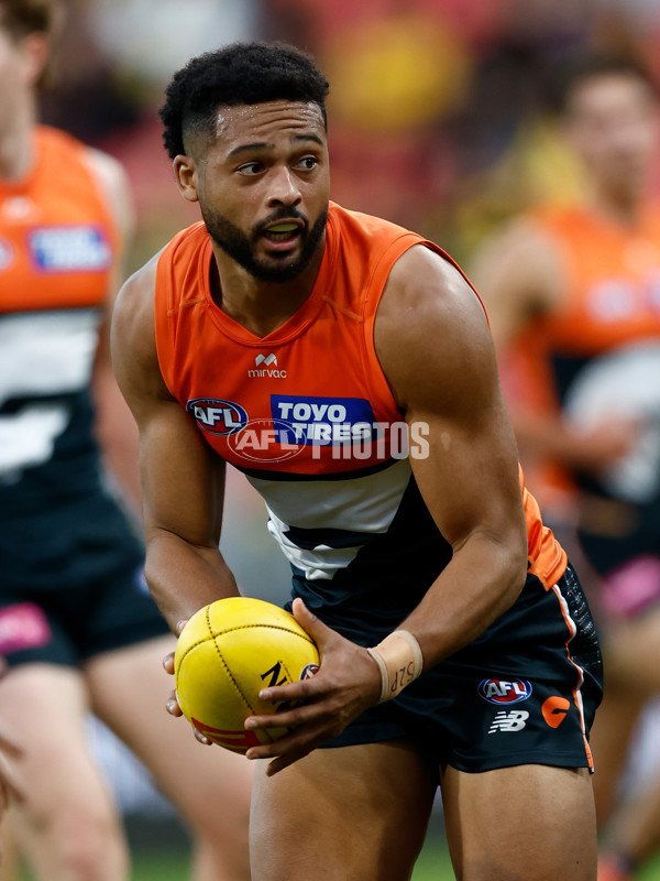 AFL 2025 Round 12 - GWS v Richmond - A-59760962