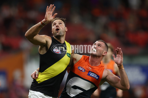 AFL 2025 Round 12 - GWS v Richmond - A-59762856