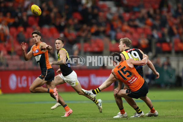 AFL 2025 Round 12 - GWS v Richmond - A-59763265