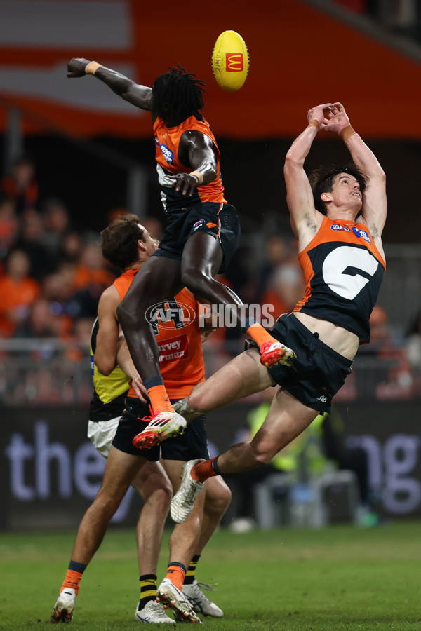AFL 2025 Round 12 - GWS v Richmond - A-59763283
