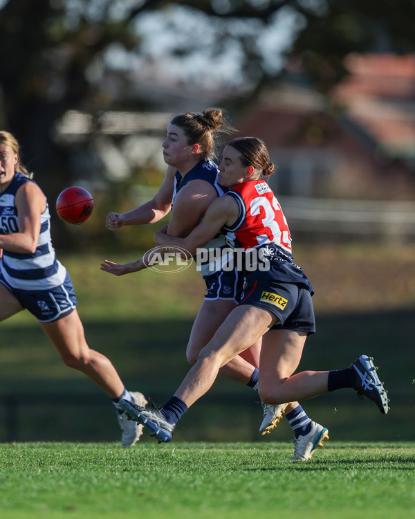 VFLW 2025 Round 07 - Darebin Falcons v Geelong Cats - A-59763285