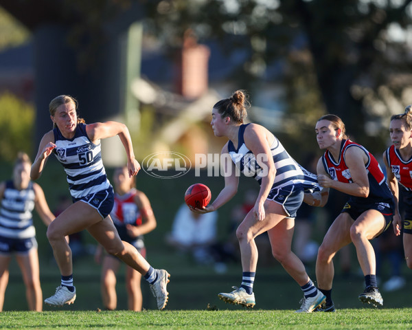 VFLW 2025 Round 07 - Darebin Falcons v Geelong Cats - A-59763290