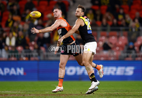 AFL 2025 Round 12 - GWS v Richmond - A-59766175