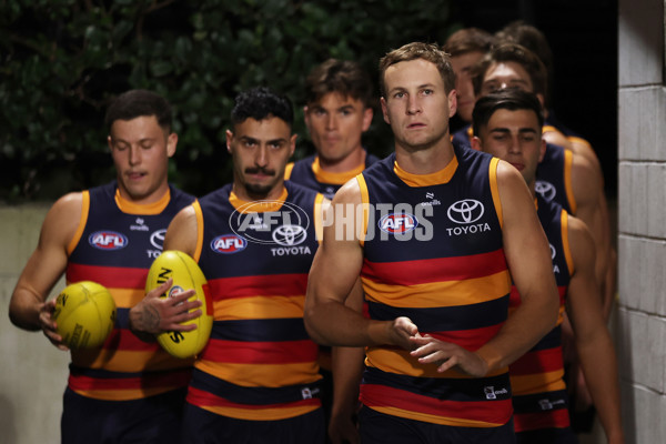 AFL 2025 Round 12 - Sydney v Adelaide - A-59768968