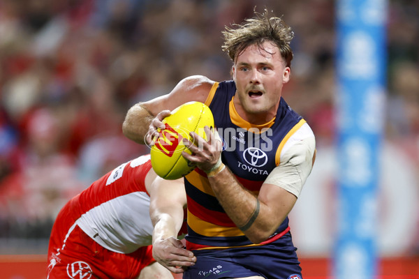 AFL 2025 Round 12 - Sydney v Adelaide - A-59771172