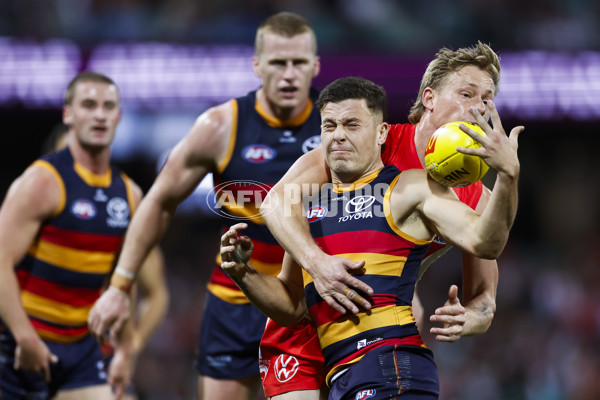 AFL 2025 Round 12 - Sydney v Adelaide - A-59771187