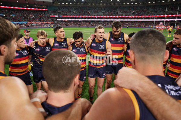 AFL 2025 Round 12 - Sydney v Adelaide - A-59771599