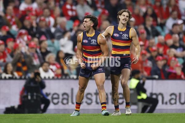 AFL 2025 Round 12 - Sydney v Adelaide - A-59771604