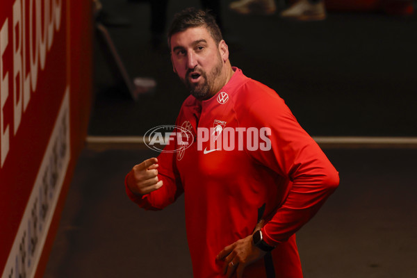 AFL 2025 Round 12 - Sydney v Adelaide - A-59771623