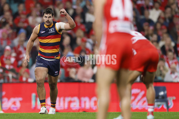 AFL 2025 Round 12 - Sydney v Adelaide - A-59771635