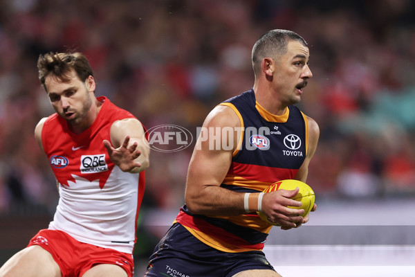 AFL 2025 Round 12 - Sydney v Adelaide - A-59771666