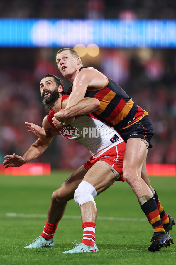 AFL 2025 Round 12 - Sydney v Adelaide - A-59771697