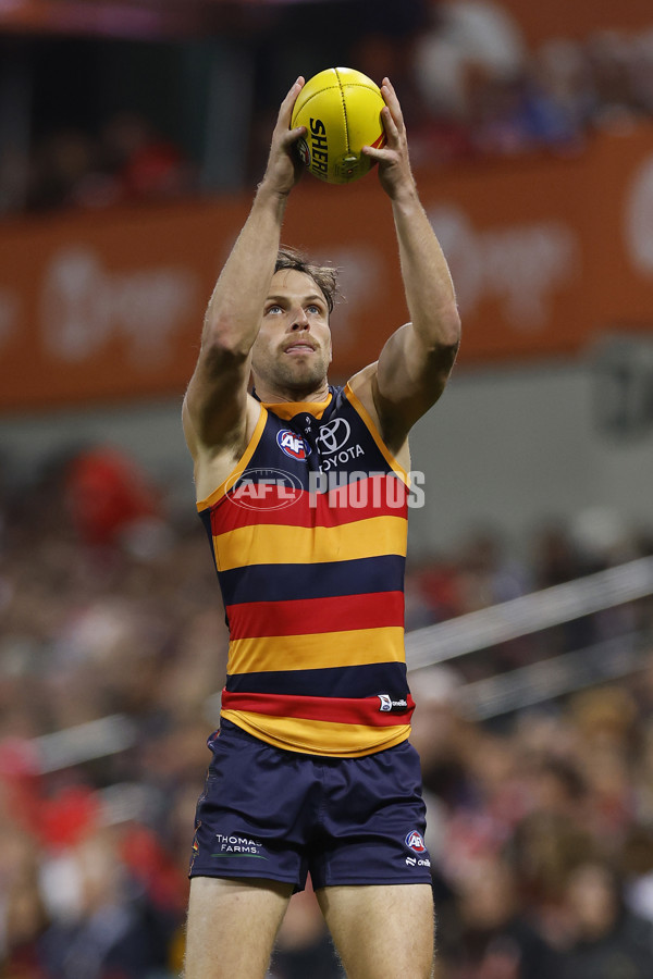 AFL 2025 Round 12 - Sydney v Adelaide - A-59773827