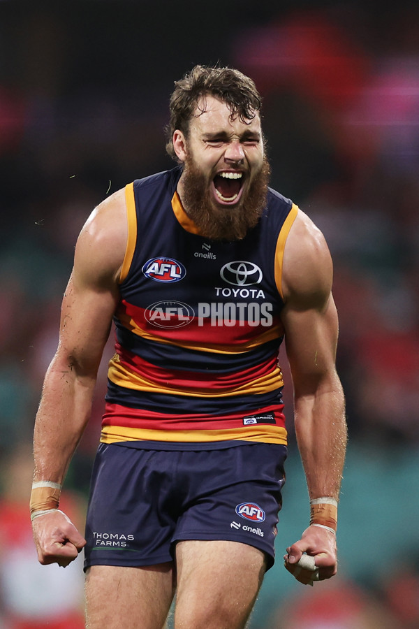 AFL 2025 Round 12 - Sydney v Adelaide - A-59773837