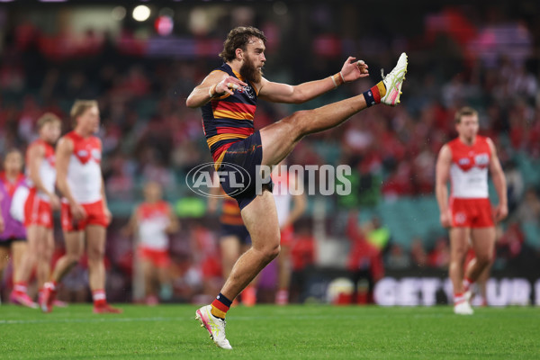 AFL 2025 Round 12 - Sydney v Adelaide - A-59773840