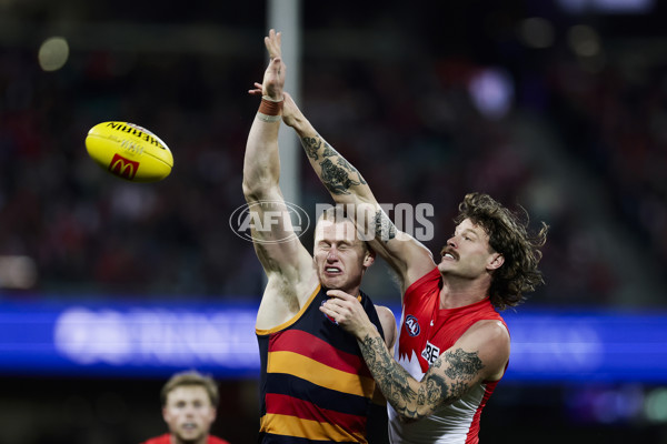 AFL 2025 Round 12 - Sydney v Adelaide - A-59773864