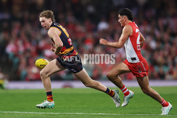 AFL 2025 Round 12 - Sydney v Adelaide - A-59774551