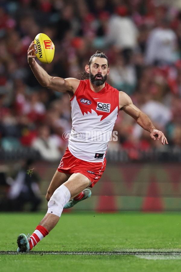 AFL 2025 Round 12 - Sydney v Adelaide - A-59774553