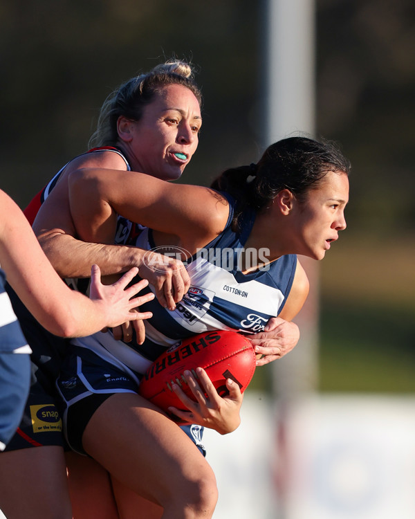 VFLW 2025 Round 07 - Darebin Falcons v Geelong Cats - A-59774578