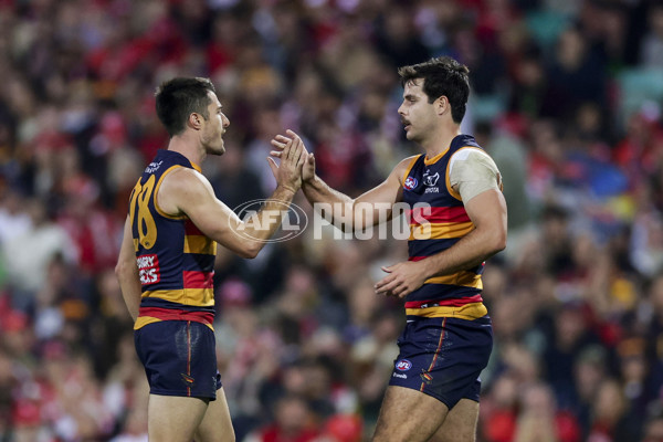 AFL 2025 Round 12 - Sydney v Adelaide - A-59774601