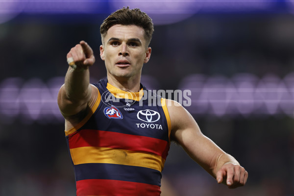 AFL 2025 Round 12 - Sydney v Adelaide - A-59774625