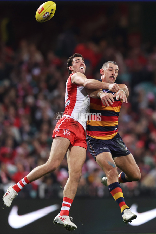 AFL 2025 Round 12 - Sydney v Adelaide - A-59776368