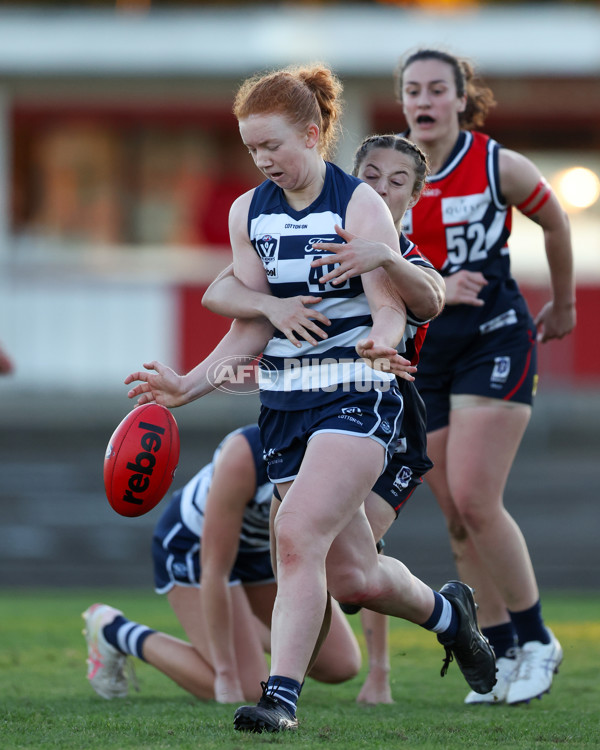 VFLW 2025 Round 07 - Darebin Falcons v Geelong Cats - A-59777608