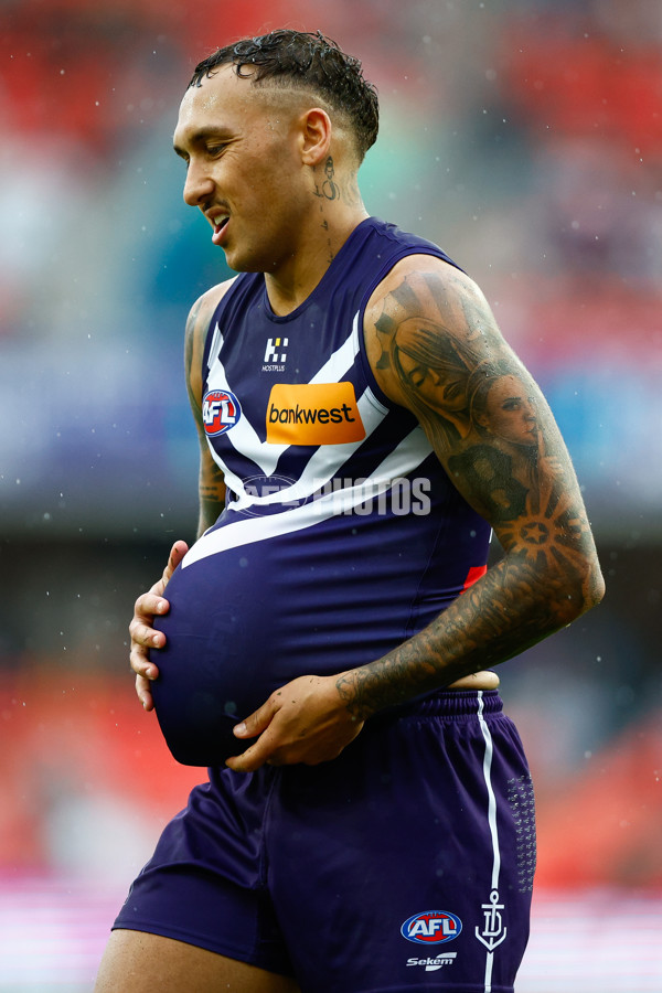AFL 2025 Round 12 - Gold Coast v Fremantle - A-59782332