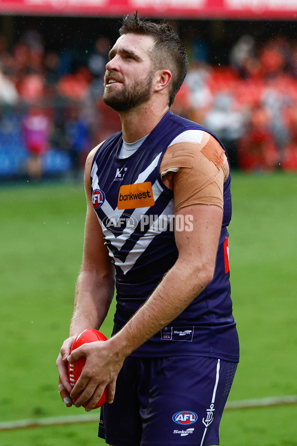 AFL 2025 Round 12 - Gold Coast v Fremantle - A-59783102