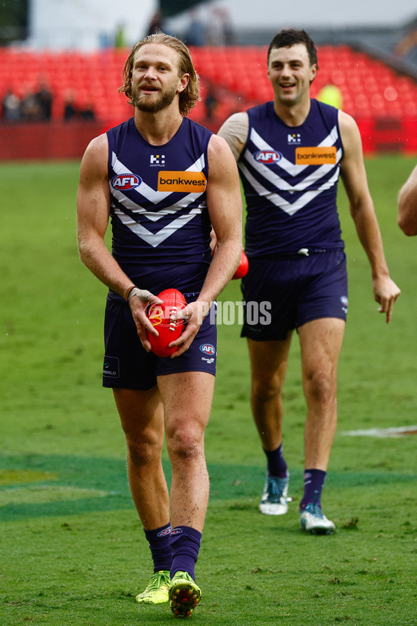 AFL 2025 Round 12 - Gold Coast v Fremantle - A-59783106