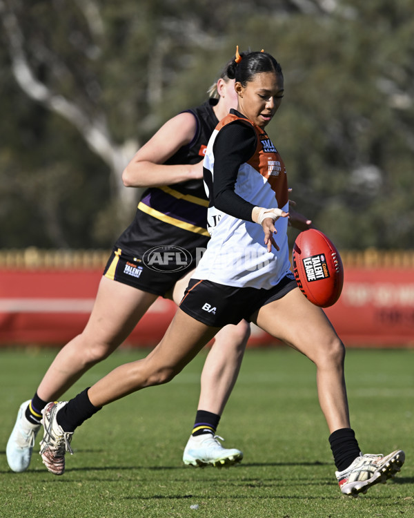Coates League Girls 2025 Round 08 - Murray Bushrangers v Northern Territory Academy - A-59785092